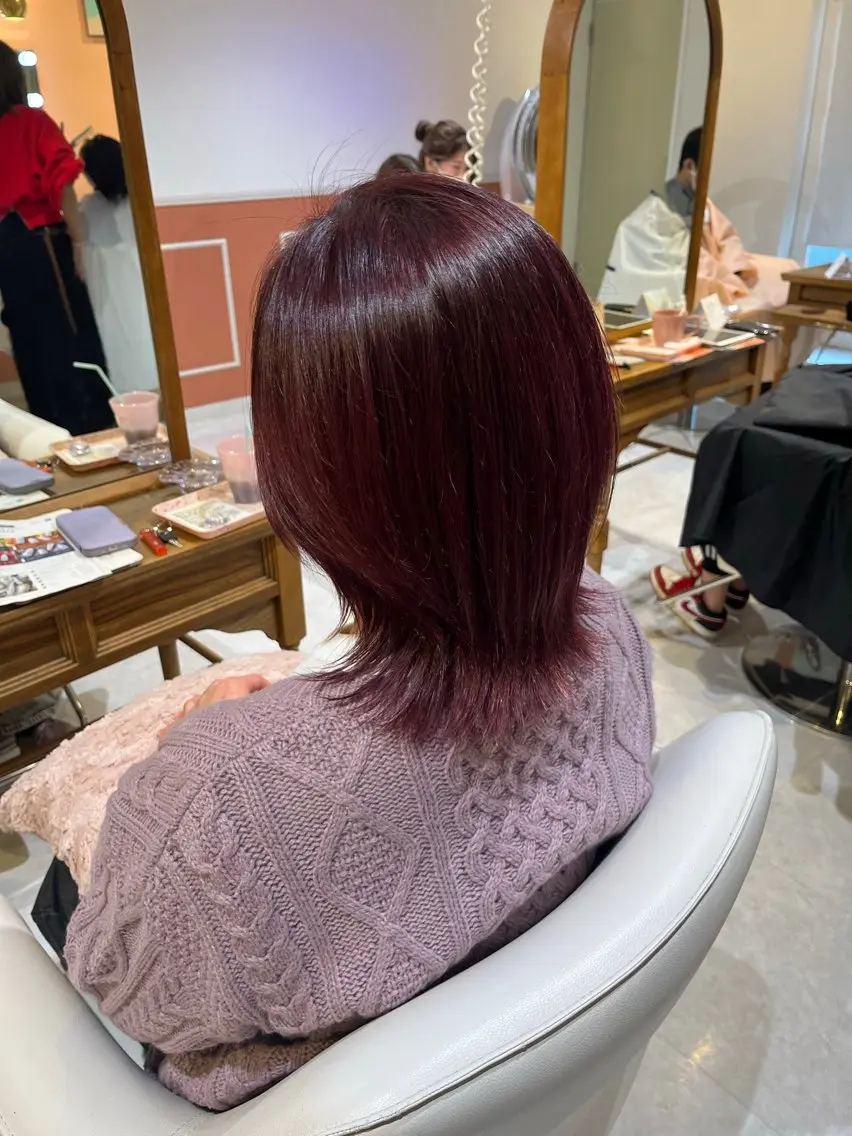 ミディアム ヘアカラー 梛木 唯のヘアスタイル