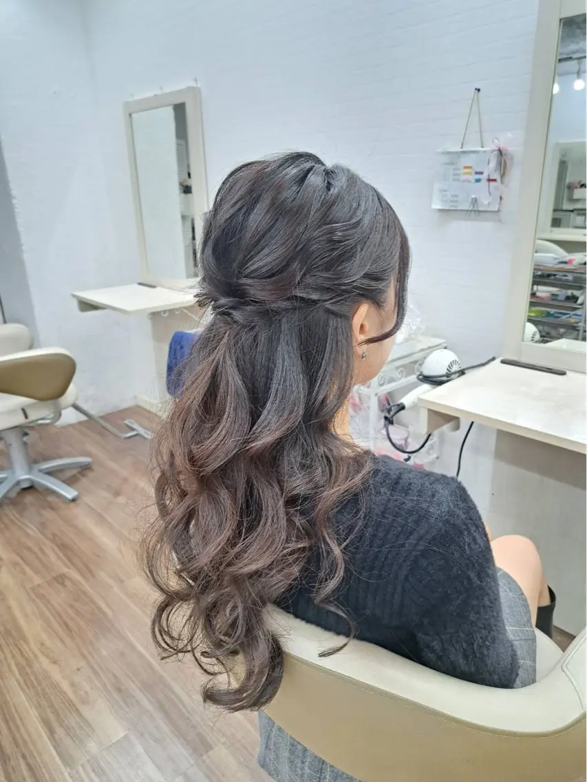 ロング ヨシンモリ 韓国風ヘア ヘアセット GLOSS 心斎橋 山上のヘアスタイル