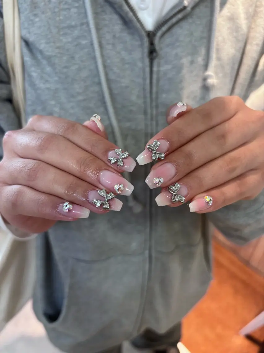 ネイル ハンドネイル free'snail N A Oのネイルデザイン