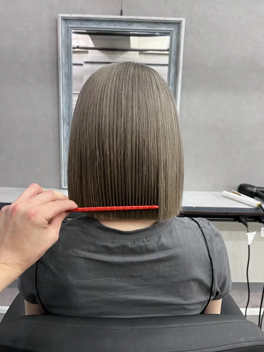 ショート カラー グレージュ ボブ カット ヘアカラー トリートメント GiseL 博多筑紫口店のヘアスタイル