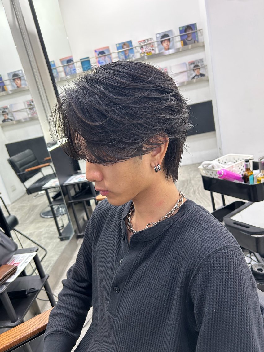 ショート パーマ ヘアアレンジ メンズ フェザーパーマ メンズパーマ ニュアンスパーマ カット パーマ トリートメント ヘアセット カット•パーマ特化/ 松下創斗のヘアスタイル
