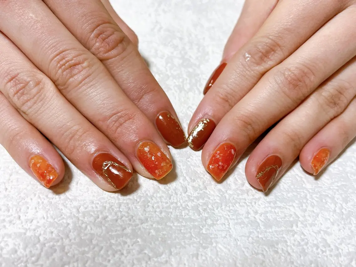 ネイル オーロラネイル フットネイル フレンチネイル ジェルネイル 韓国ネイル ハンドネイル mogunail &blowのネイルデザイン