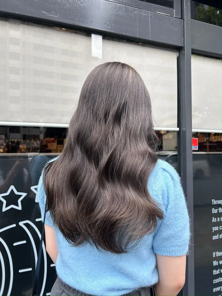 ロング MEI🎀レイヤー 🎀韓国styleのヘアスタイル