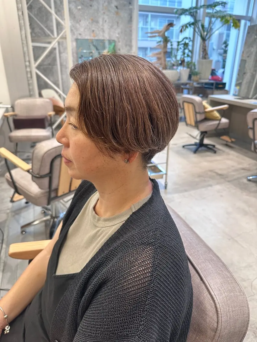 ショート 【茨木で白髪ぼかし】 テミルヘアー三好怜志のヘアスタイル