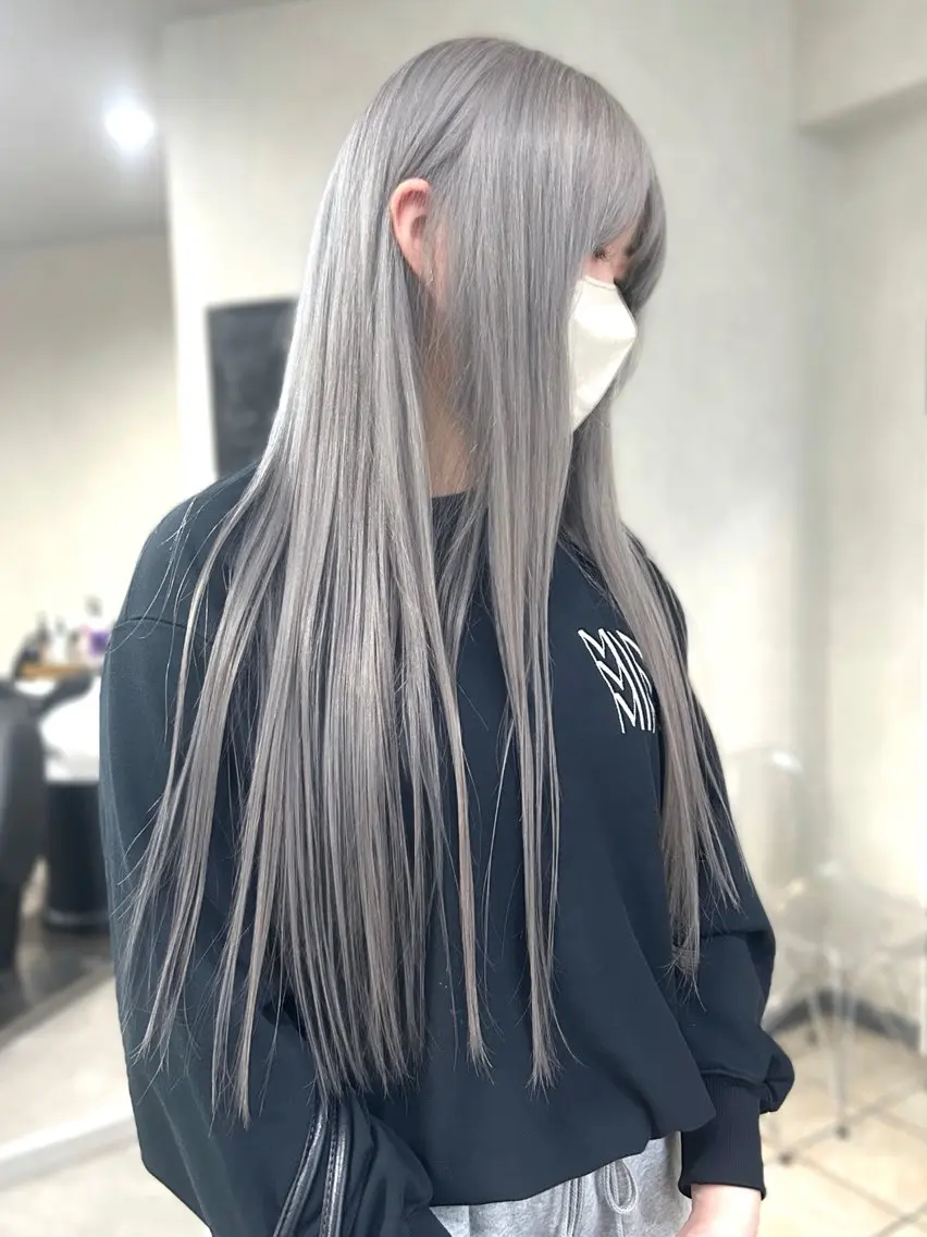 ロング ヘアカラー ハイトーン髪質改善 🫧大阪/kanonのヘアスタイル