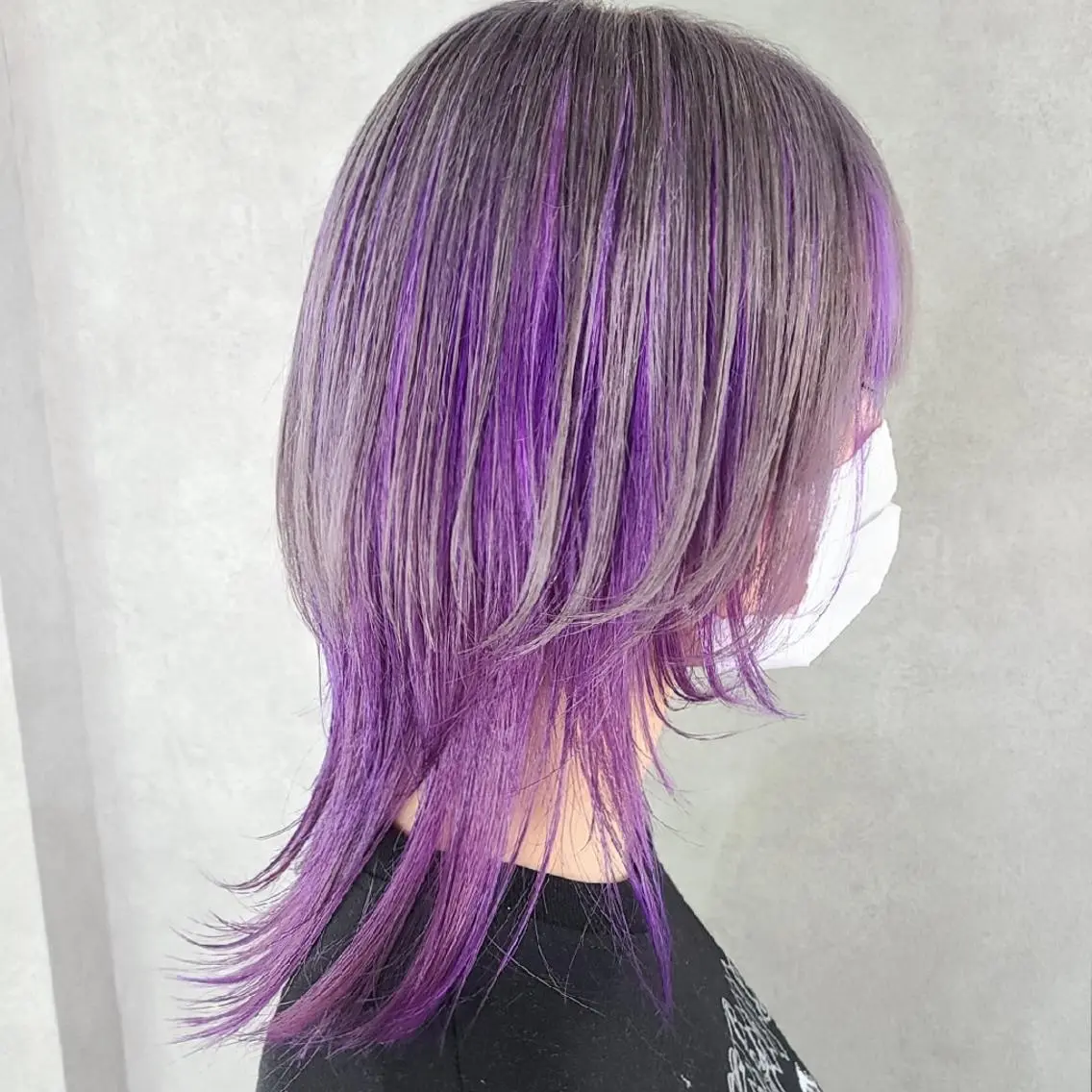 ミディアム グラデ❣️インナー 派手髪Fumiyoのヘアスタイル