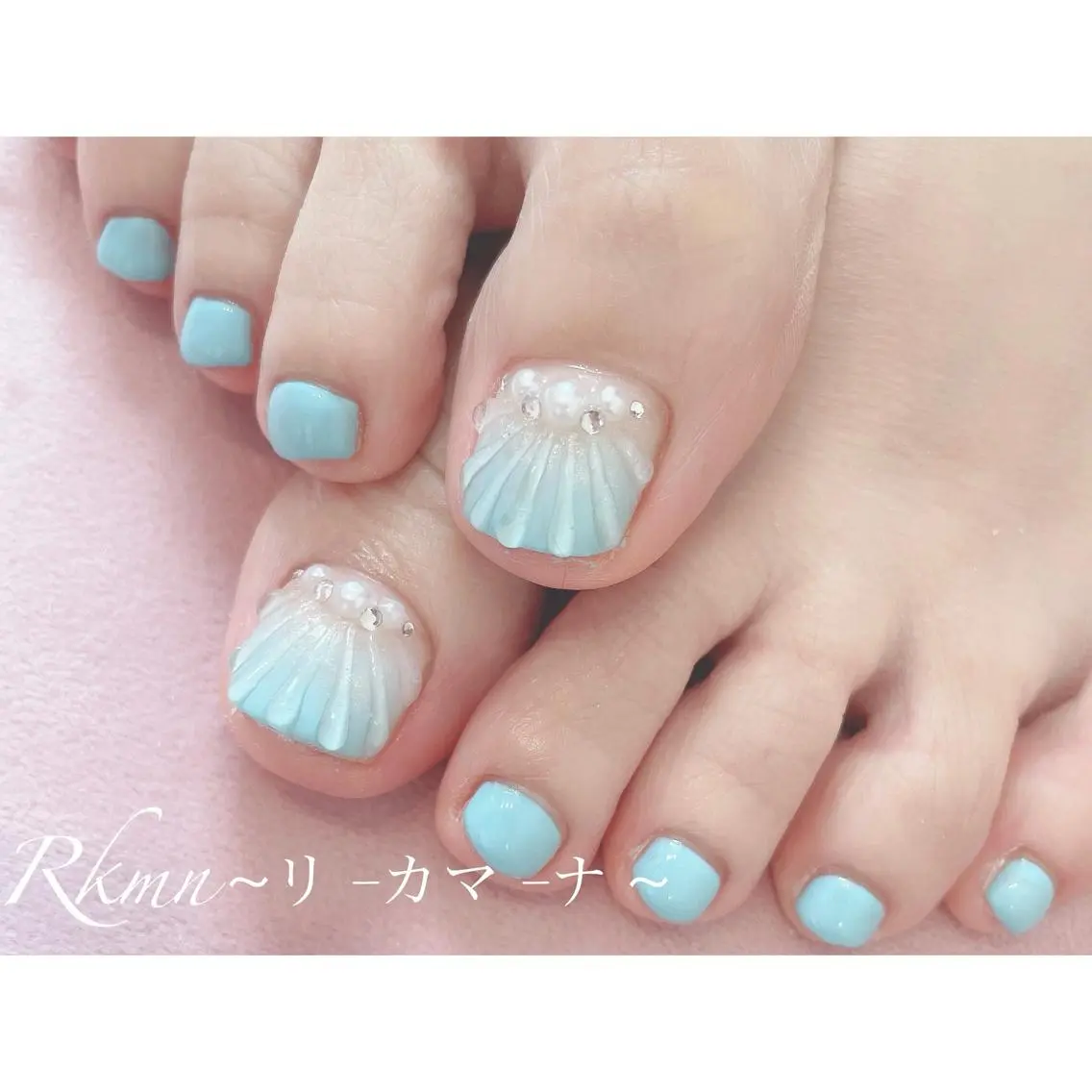 ネイル アートネイル フットネイル フレンチネイル ジェルネイル グラデーション ハンドネイル フットネイル ハンドケア Rkmn ~リ-カマ-ナ~のネイルデザイン