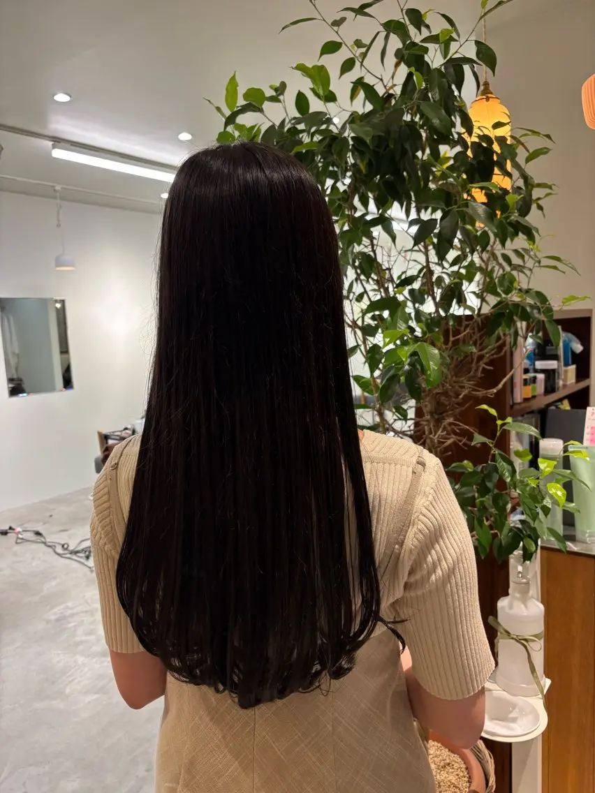 ロング 村田 杏のヘアスタイル