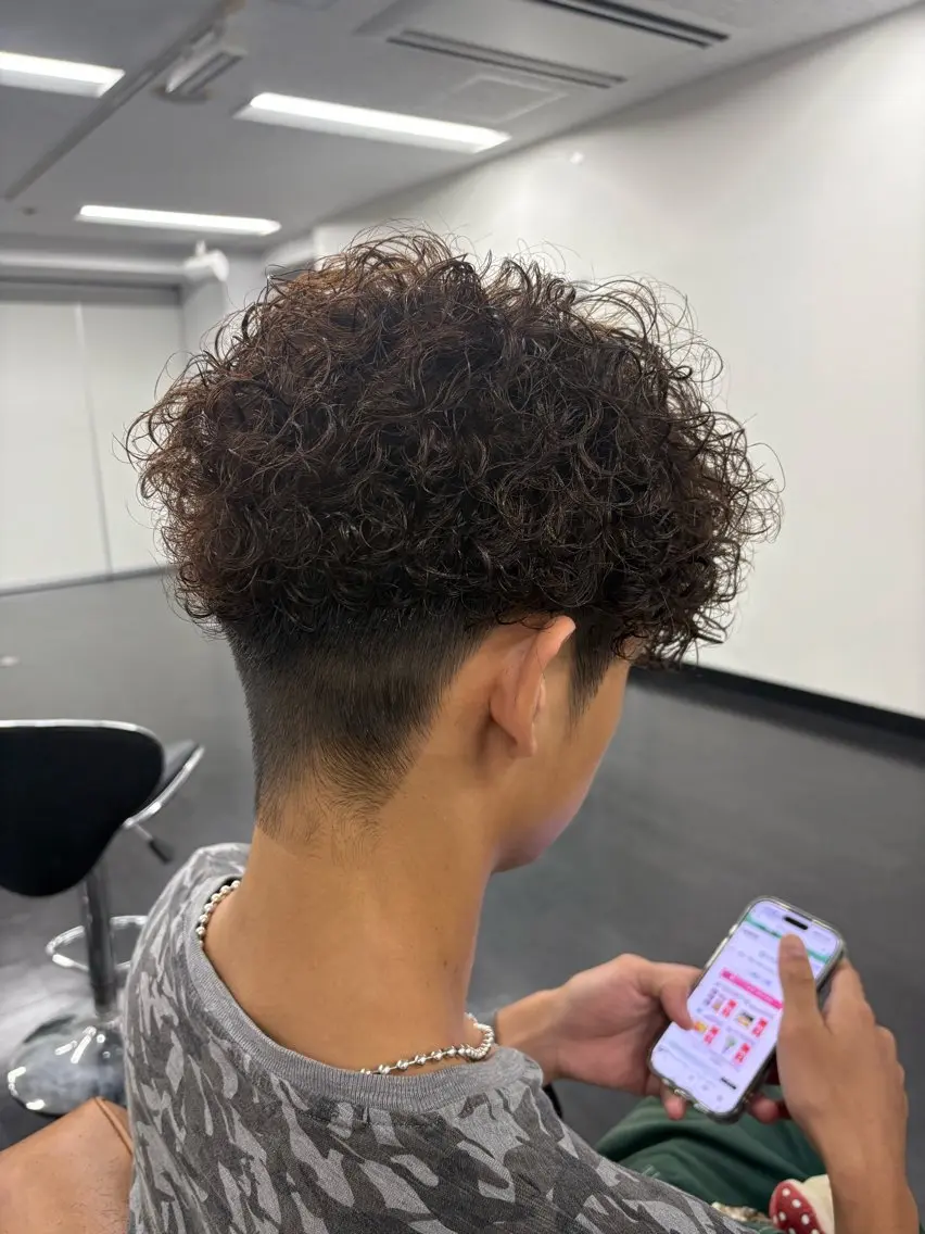 パーマ メンズ モデル募集✂️竹添 亜美のヘアスタイル