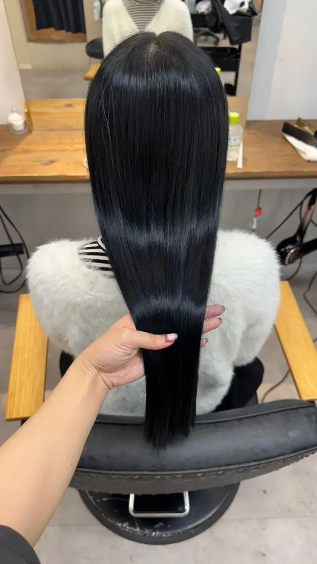 ロング shio ハイトーン 💗【福岡天神】のヘアスタイル