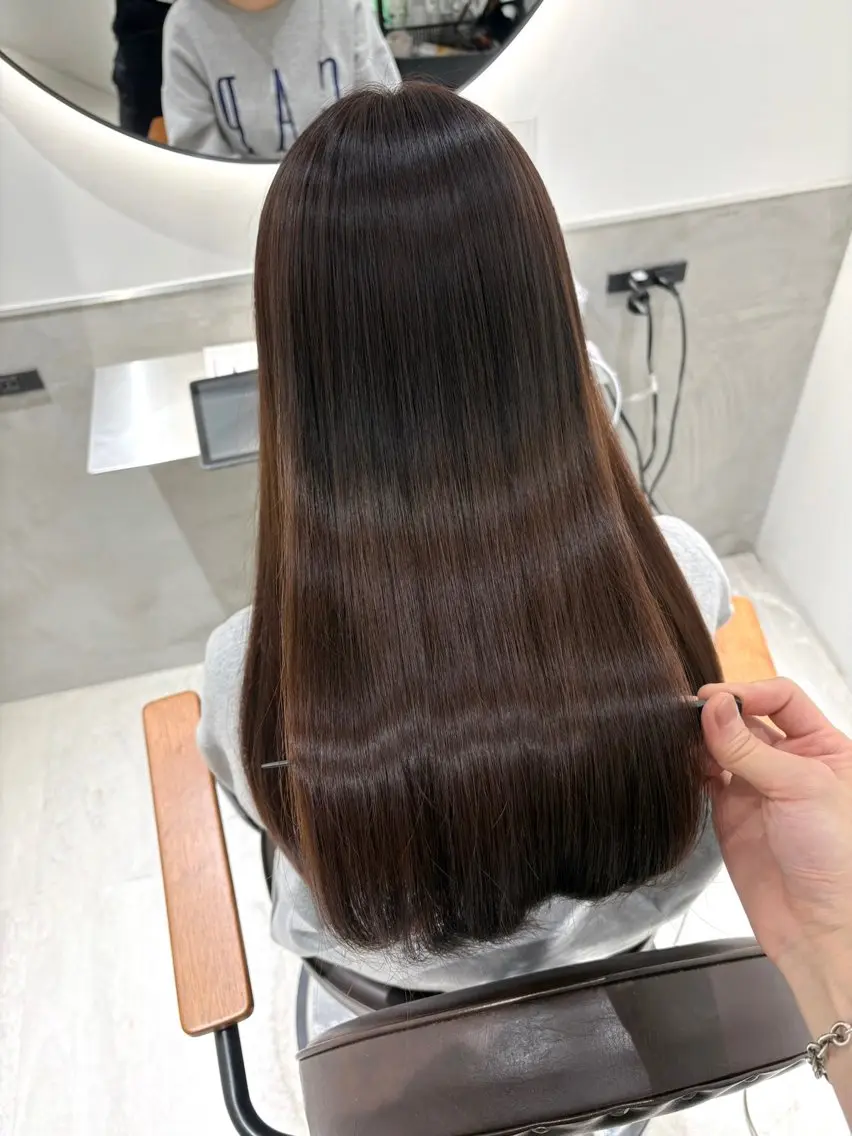 セミロング カラー 透明感カラー 髪質改善 トリートメント ヘアカラー トリートメント 髪質改善 縮毛矯正/ レイヤー/銀座/本木のヘアスタイル