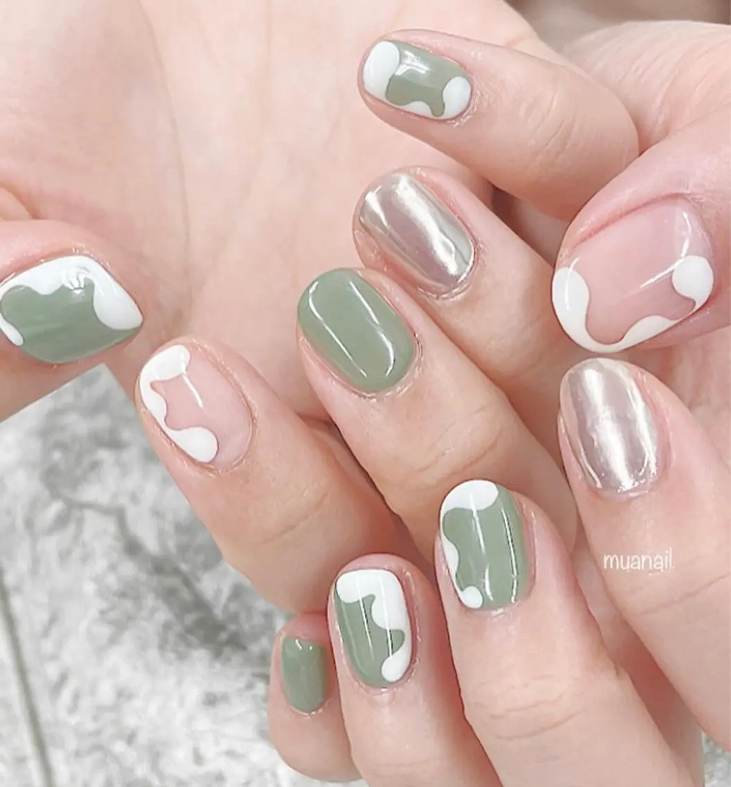ネイル ミラーネイル その他(ネイル) mua nail mikiのネイルデザイン