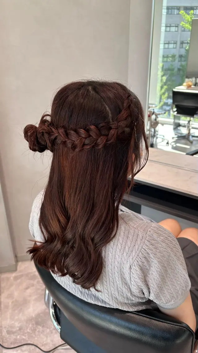 セミロング ヘアアレンジ カットモデル1日1枠 /彩華🎀西梅田のヘアスタイル