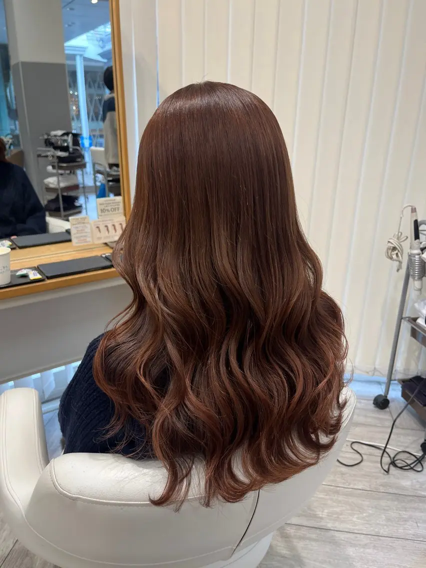 ロング カット ヘアカラー トリートメント AVANCE. chisatoのヘアスタイル