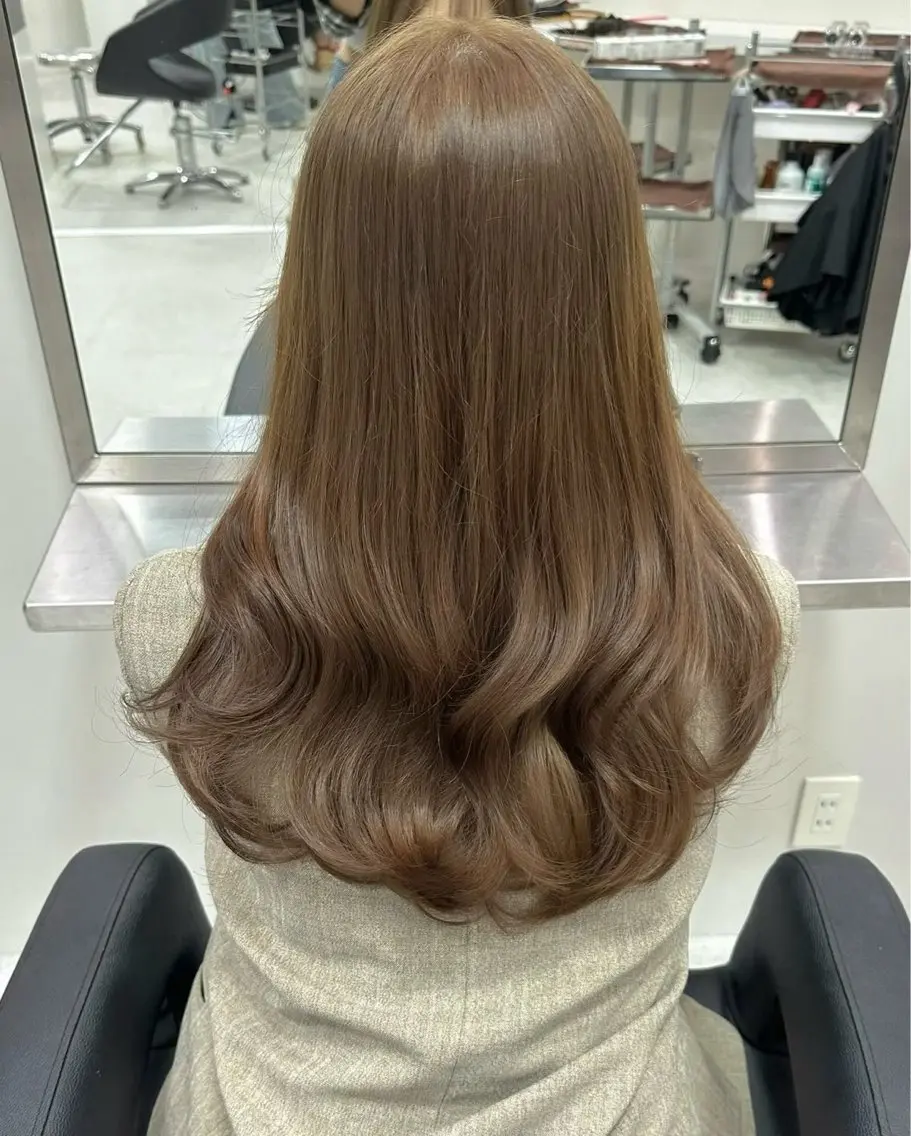 ロング カラー ヘアカラー mao⭐️ 透明感カラー‎⭐️のヘアスタイル