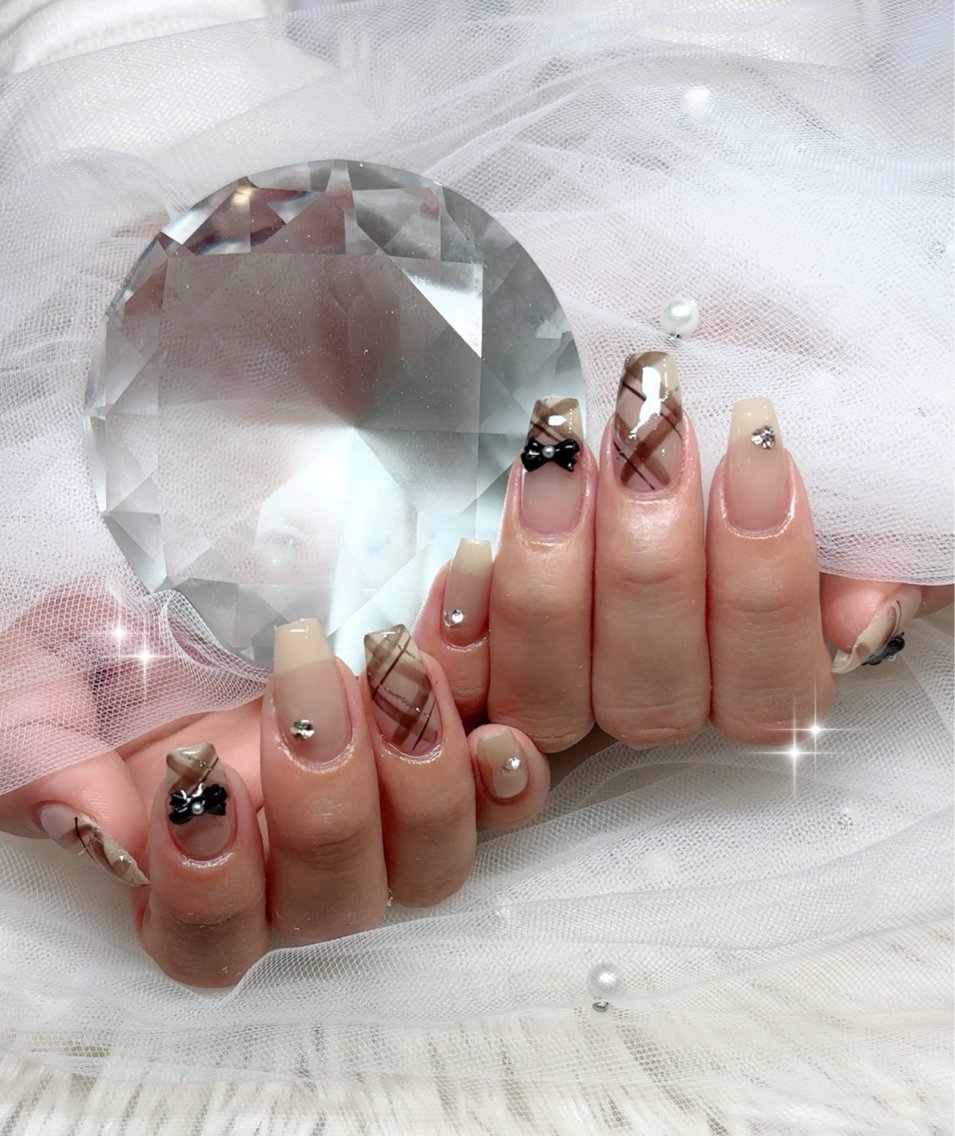 ネイル ハンドネイル momoka / Betty Nailのネイルデザイン