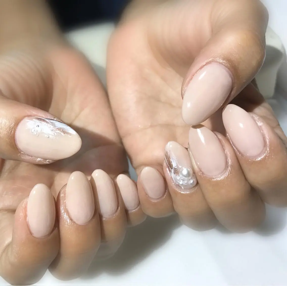 ネイル フットネイル シンプルネイル 春ネイル 夏ネイル ホワイト nail fufla ♡yamane♡のネイルデザイン