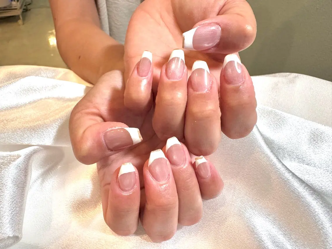 ネイル フレンチネイル ラメ(グリッター) shiori CHOA  Nailのネイルデザイン
