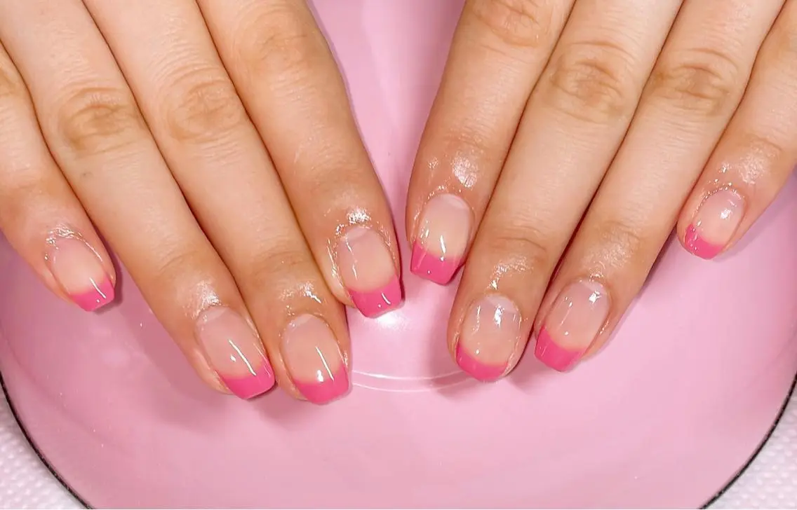 ネイル ハンドネイル VIERU 🌈🎀💖のネイルデザイン