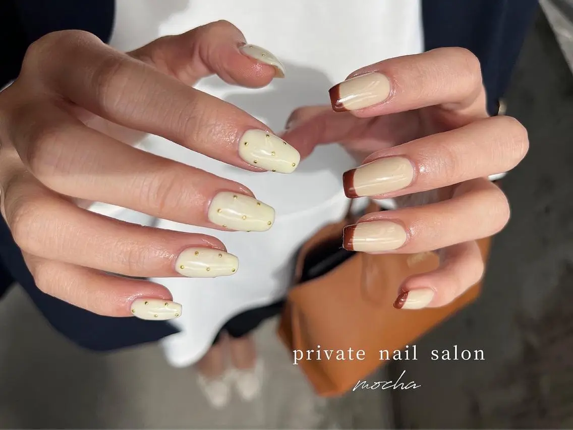 ネイル アートネイル カジュアル チークネイル フレンチネイル ジェルネイル ハンドネイル mocha nailのネイルデザイン
