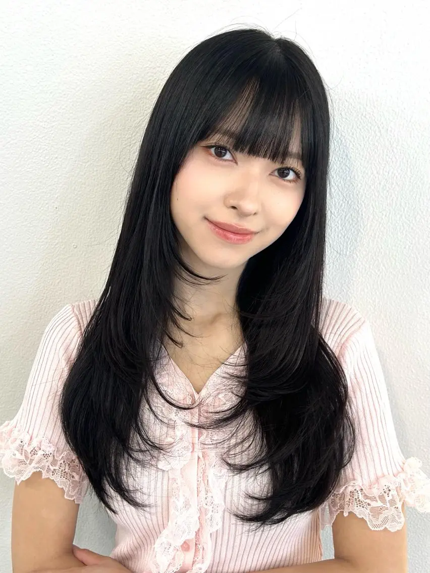 ロング ハッシュカット レイヤーカット カット トリートメント 藤間 帆乃夏（とうまほのかのヘアスタイル