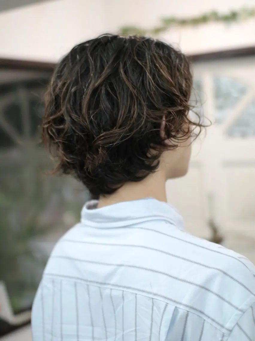 ミディアム パーマ メンズ カット パーマ トリートメント 木村陸弥🌿似合わせ 再現性メンズヘアのヘアスタイル