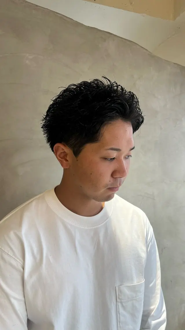 メンズ 横浜/メンズカット 曲がる縮毛矯正のヘアスタイル