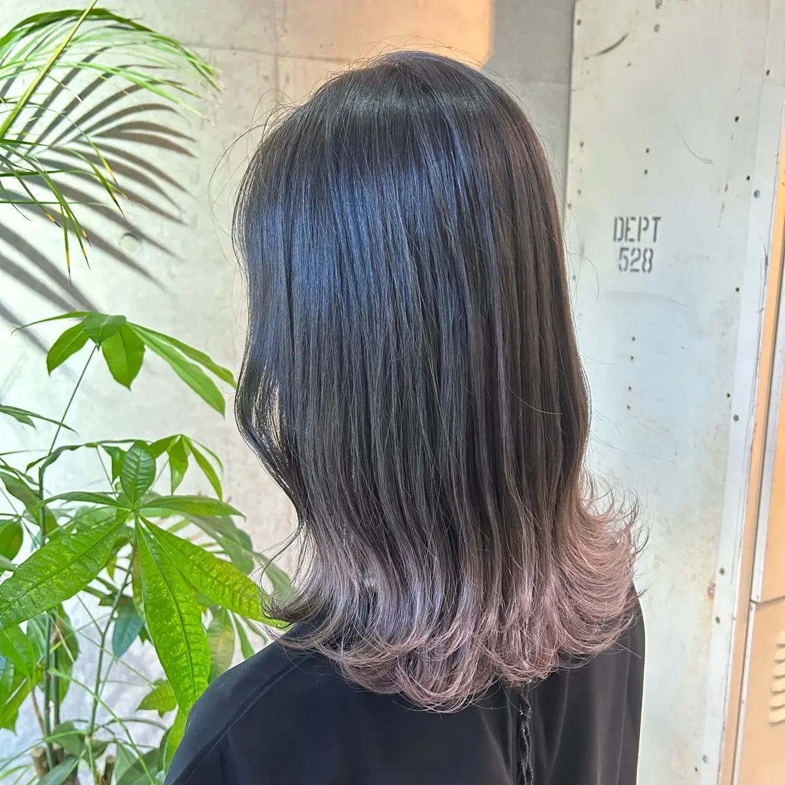 セミロング カラー 櫻井 なんなのヘアスタイル