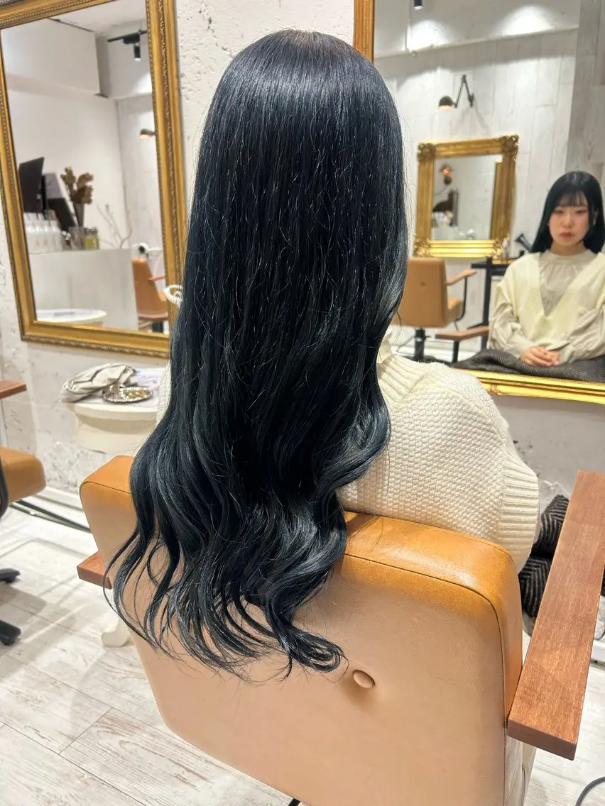 ロング カラー ヘアアレンジ 黒髪 ブルーカラー ブルーブラック 韓国風カラー 韓国風ヘア ヘアカラー re view 日和のヘアスタイル