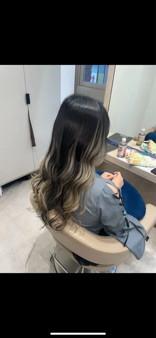 ロング カラー ベージュカラー カット ヘアカラー トリートメント EARTH菊名店👾 ひらのすぐるのヘアスタイル