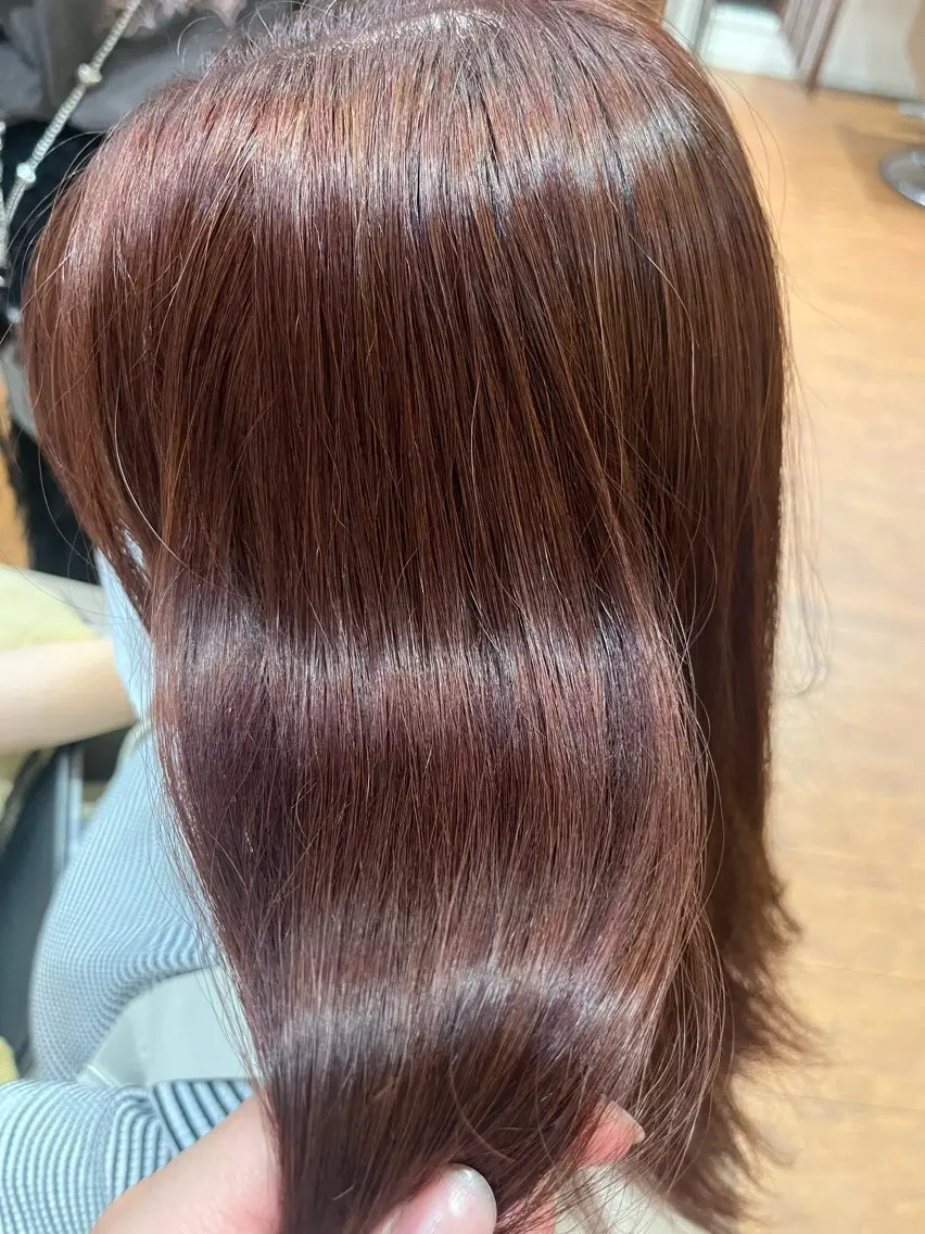 ミディアム カラー ブラウンカラー ピンクカラー ピンクブラウン 田中 こころのヘアスタイル