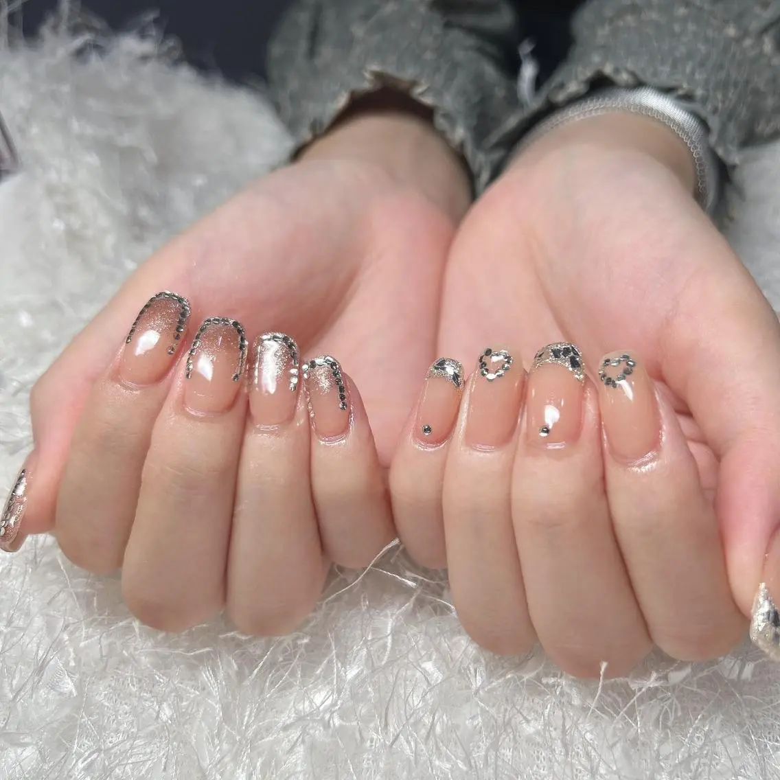 ネイル オーロラネイル 長さ出し ジェルネイル グラデーション 韓国ネイル ハンドネイル Nail&eye Belire 新宿のネイルデザイン
