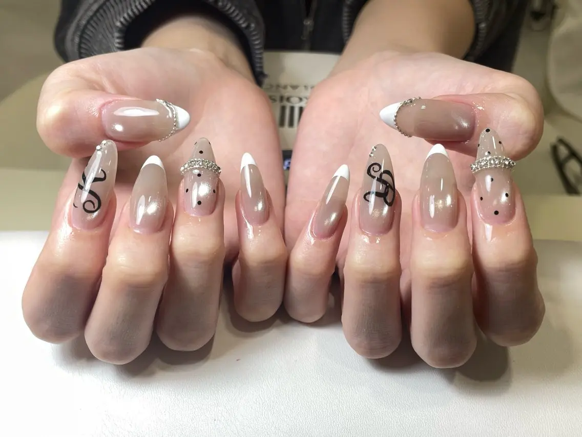 ネイル LYYM Salon ユキのネイルデザイン