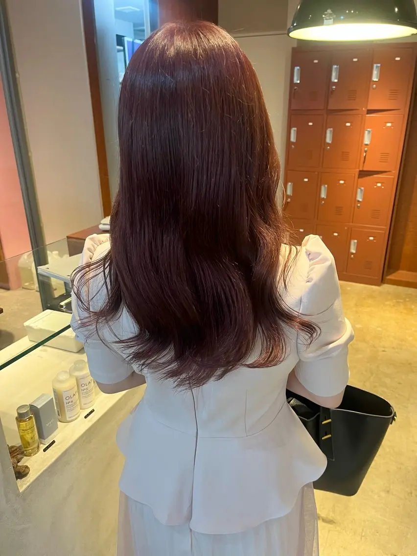 ミディアム カラー ブラウンカラー ピンクカラー ピンクブラウン カット ヘアカラー トリートメント 🩷ハイトーン透明感 レイヤー🩷ユリカのヘアスタイル