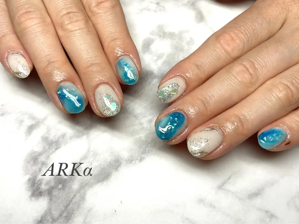 ネイル ミラーネイル ハンドネイル ARKα Nishiのネイルデザイン