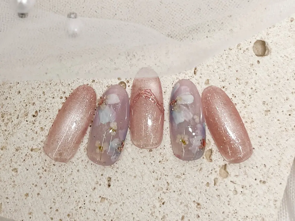 ネイル フラワーネイル 春ネイル ハンドネイル NailSalon CutiePutiのネイルデザイン
