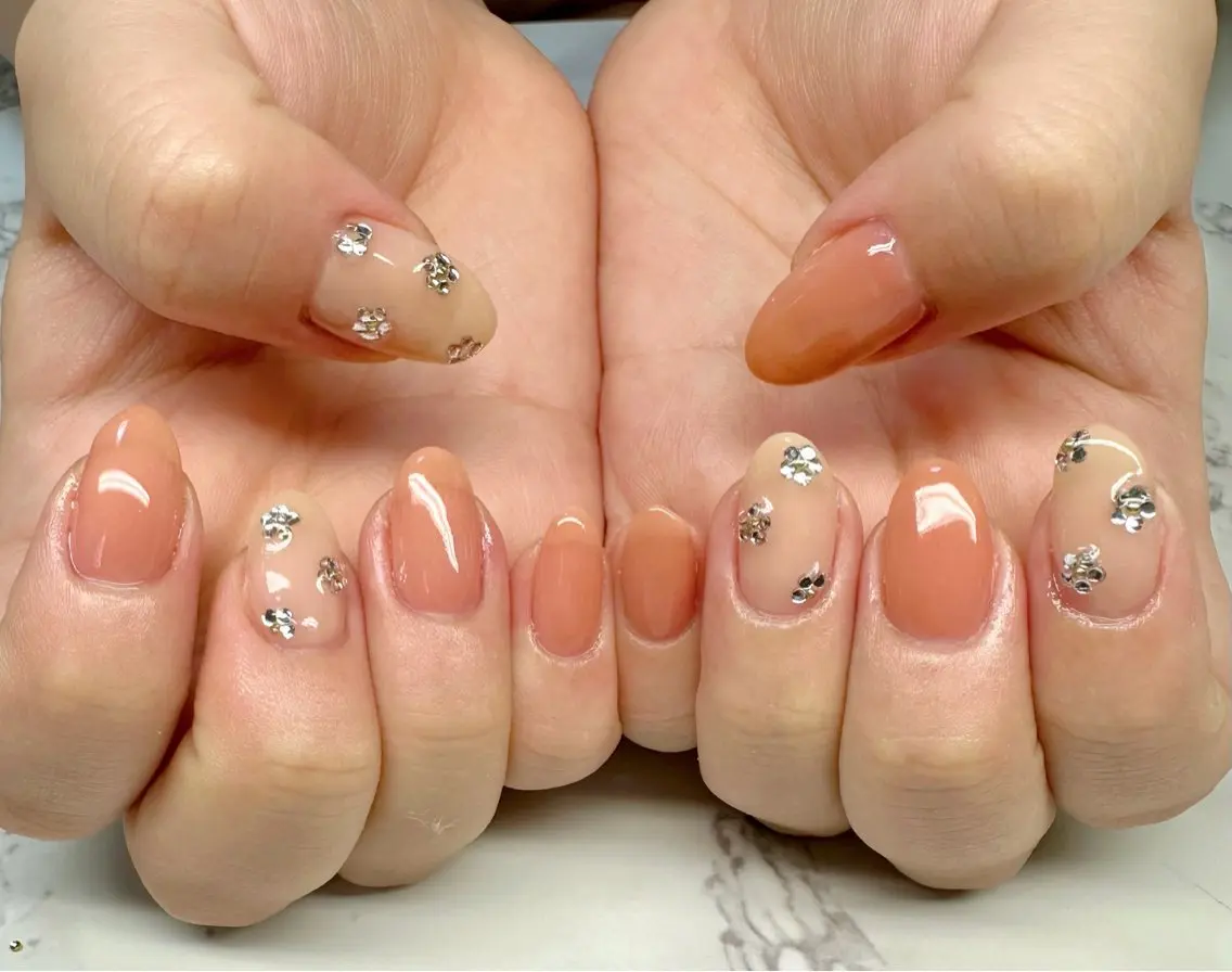 ネイル オーロラネイル フレンチネイル キラキラネイル マグネットネイル ニュアンスネイル Mai’s nailのネイルデザイン