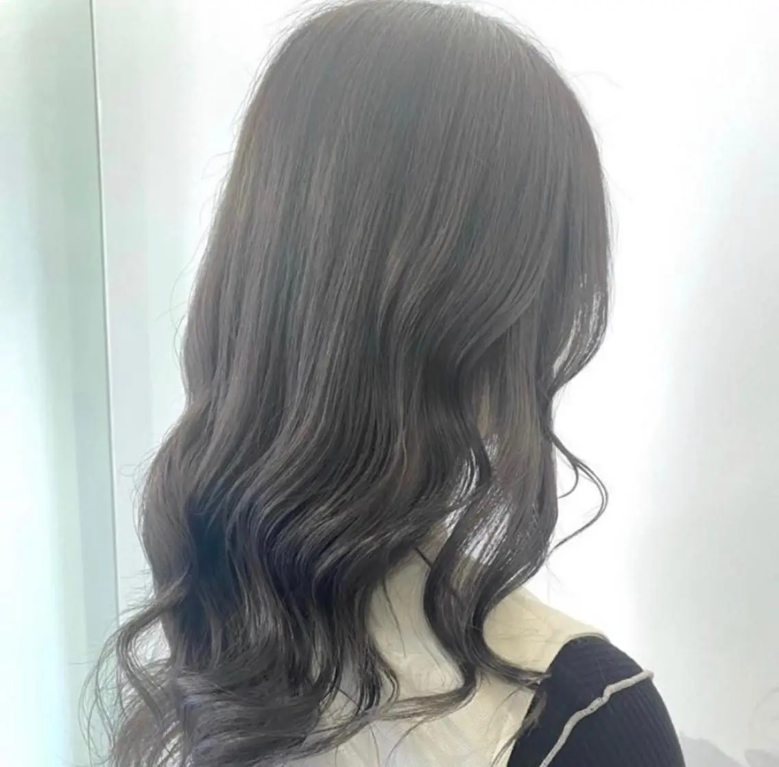 ミディアム 🎀艶ブリーチカラー 🎀Fan.🎀秋山のヘアスタイル