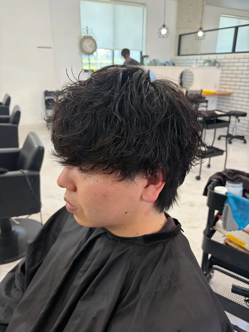 ショート パーマ メンズ メンズパーマ カット パーマ トリートメント ダブルカラー メンズパーマ大成のヘアスタイル