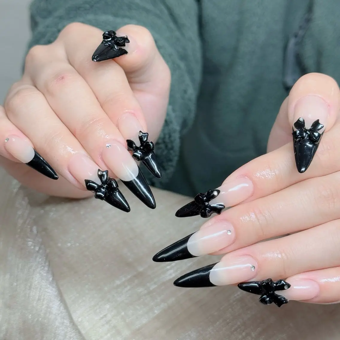 ネイル ハンドネイル HOT Nail Salonのネイルデザイン