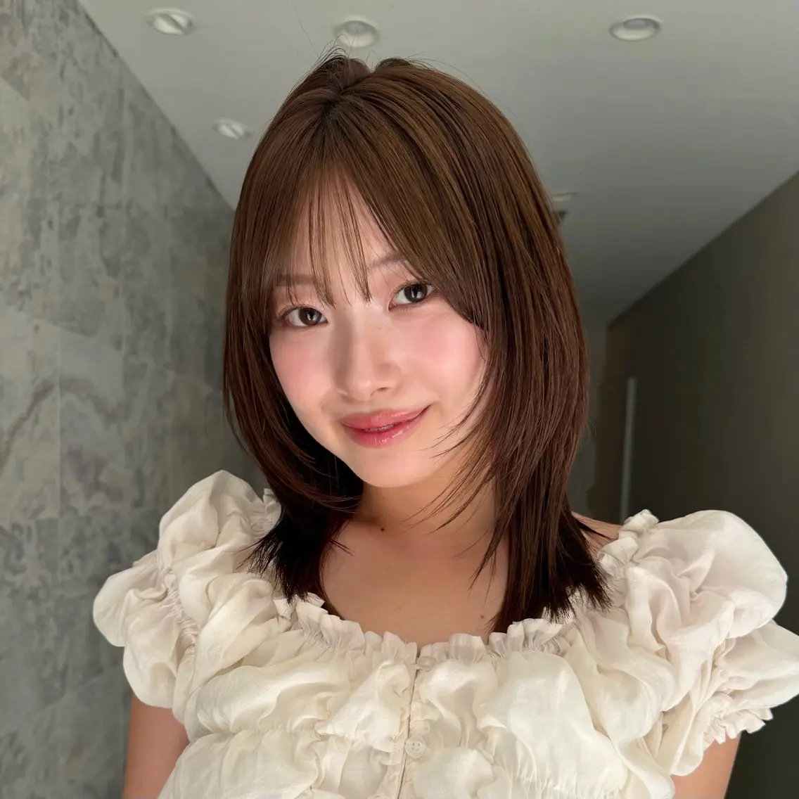 ミディアム カラー SAKI 新宿のヘアスタイル