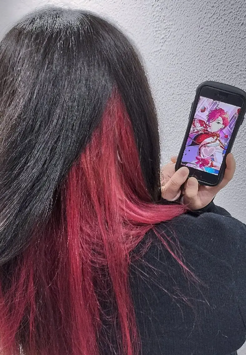 カラー ブリーチ ハイトーンカラー インナーカラー カットモデル募集中 🥀タカハシ🥀のヘアスタイル