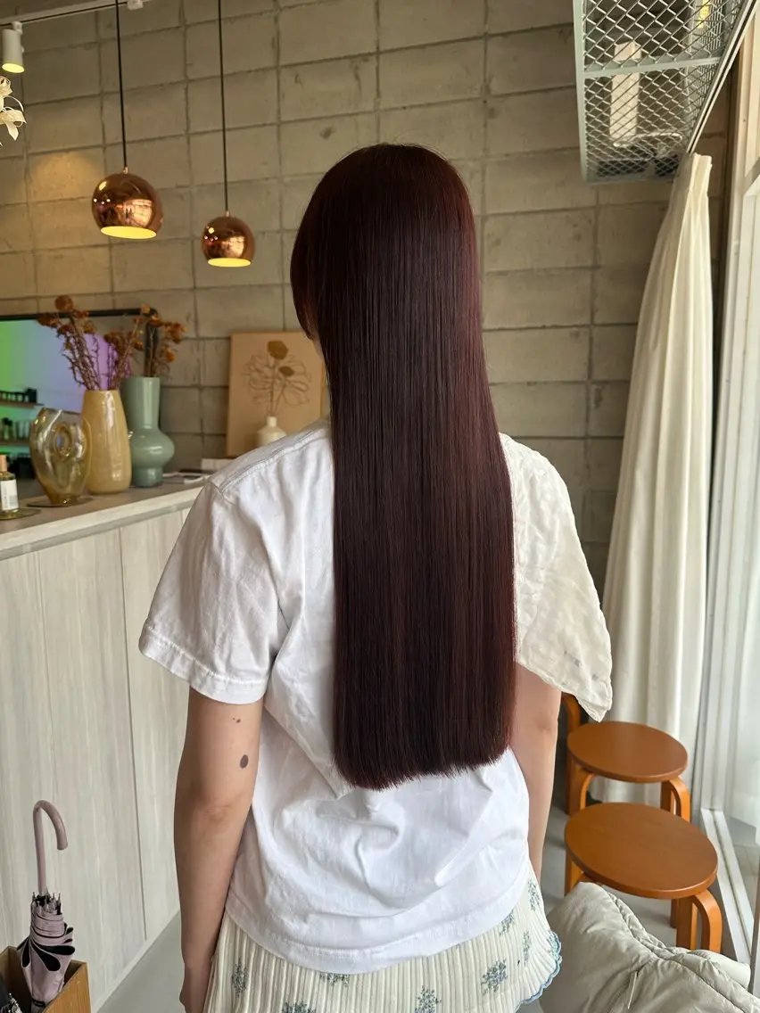ロング カラー カシス 品川 美和のヘアスタイル