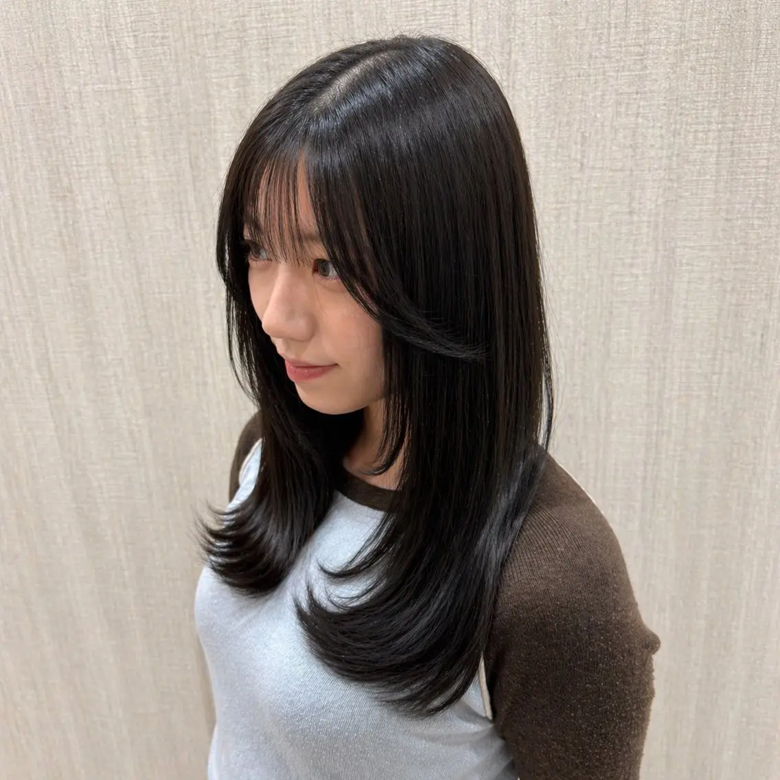 セミロング くびれヘア レイヤーカット カット ヘアカラー トリートメント 店長✨レイヤー✖️ 髪質改善✖️韓国ヘアのヘアスタイル
