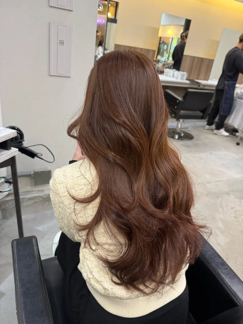 ロング カラー カット ヘアカラー トリートメント 韓国ヘア🇰🇷 YUKINAのヘアスタイル