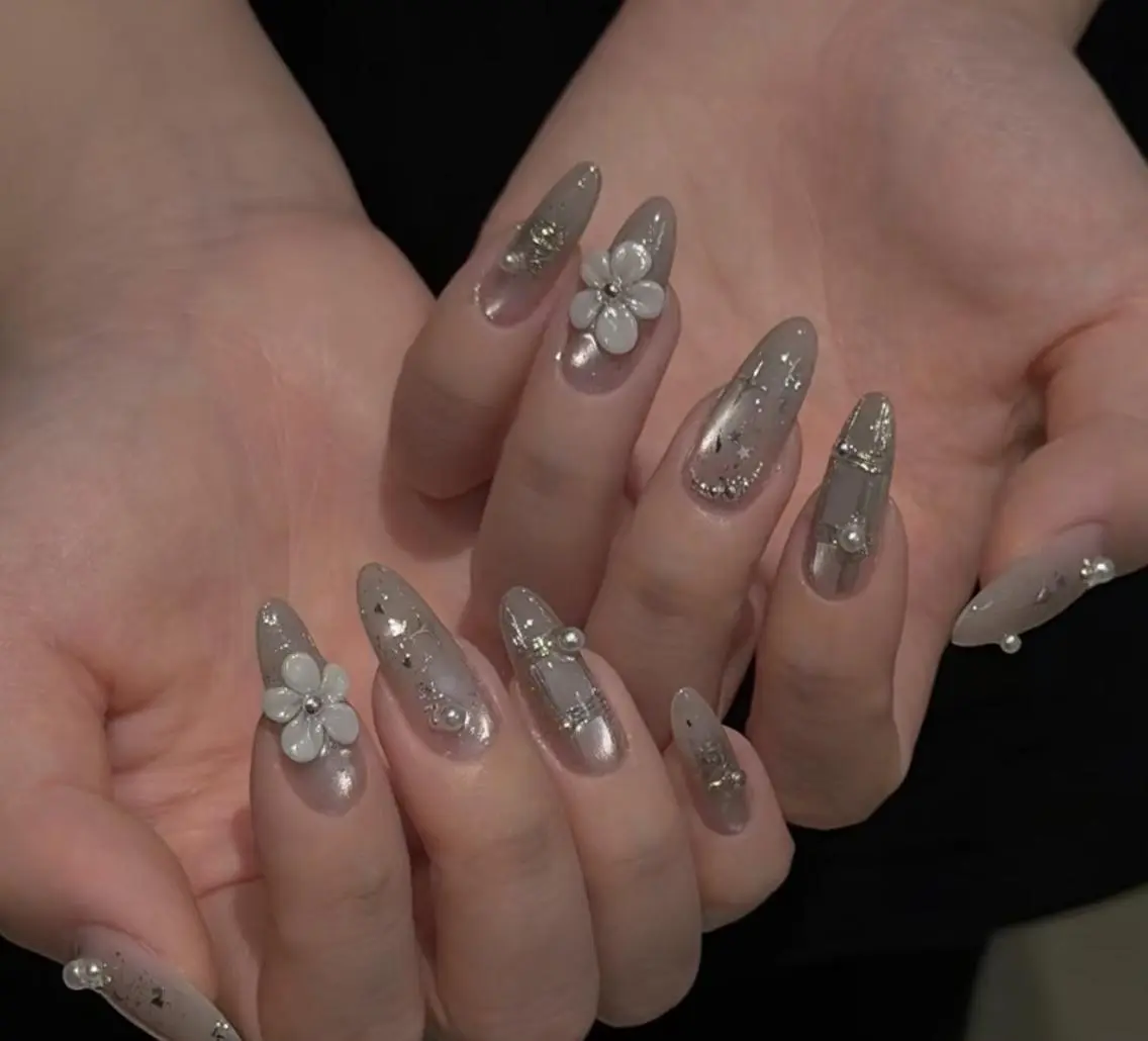 ネイル ハンドネイル 🎀 UU_nailのネイルデザイン