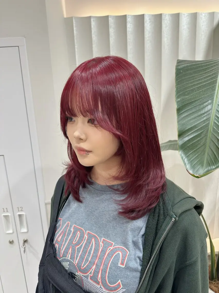 ミディアム カラー カット ヘアカラー ブリーチなしトレンド SHUSAKUのヘアスタイル