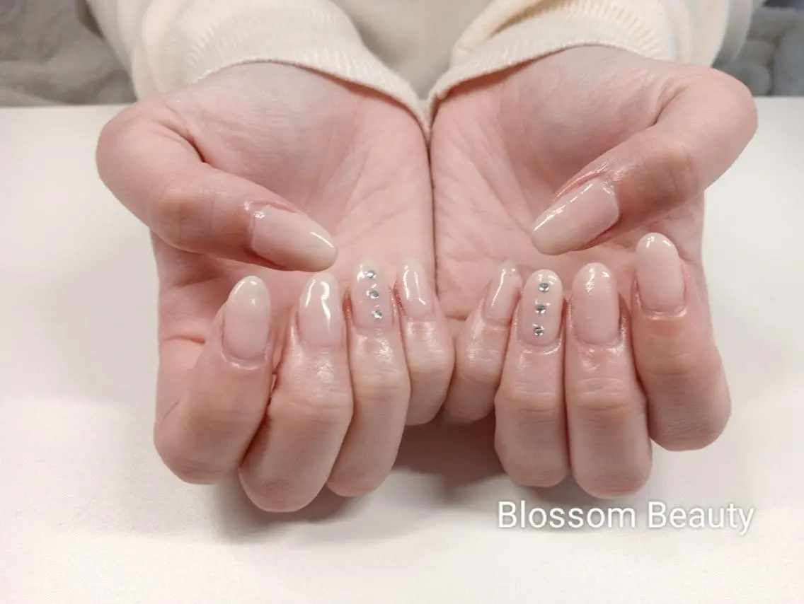 ネイル ワンカラーネイル ハンドネイル Blossom Beauty eriのネイルデザイン
