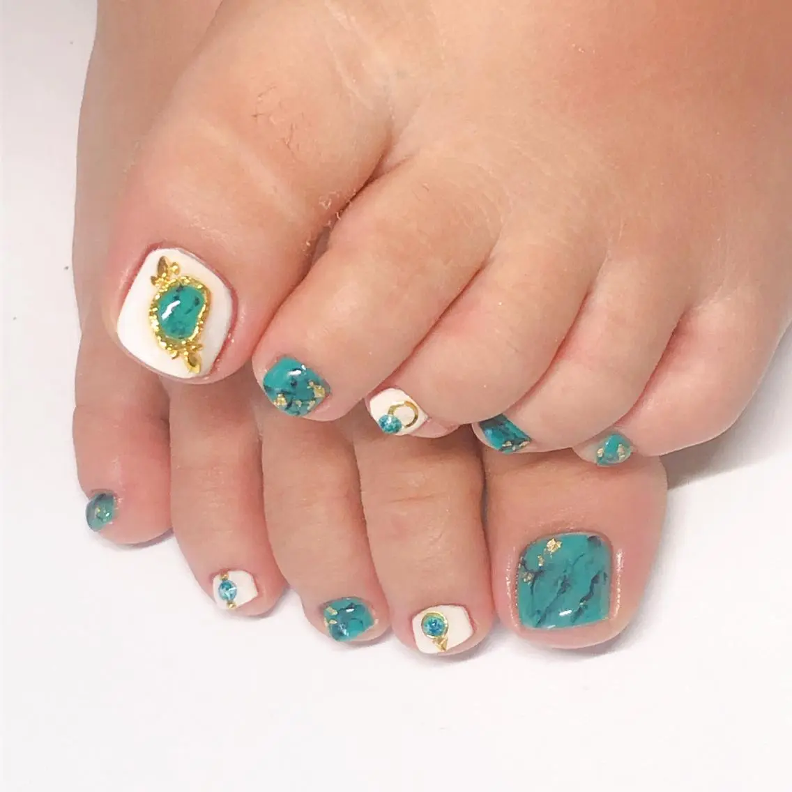 ネイル フットネイル nail roomのネイルデザイン