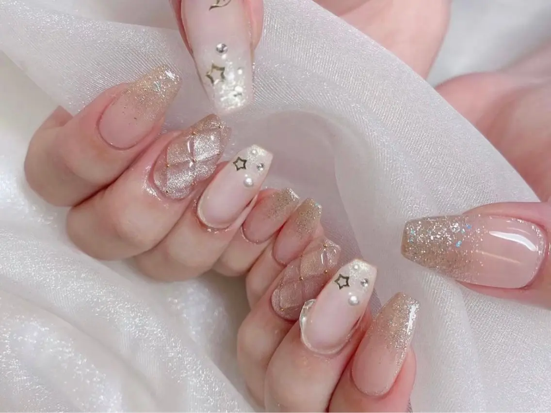 ネイル 長さ出し ジェルネイル キラキラネイル 大理石ネイル(マーブル) ニュアンスネイル Morpho nailのネイルデザイン